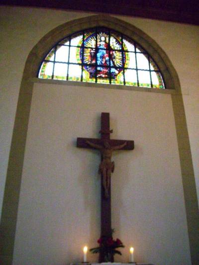 Das Kreuz in der Cornelienkirche - Das Kreuz in der Cornelienkirche